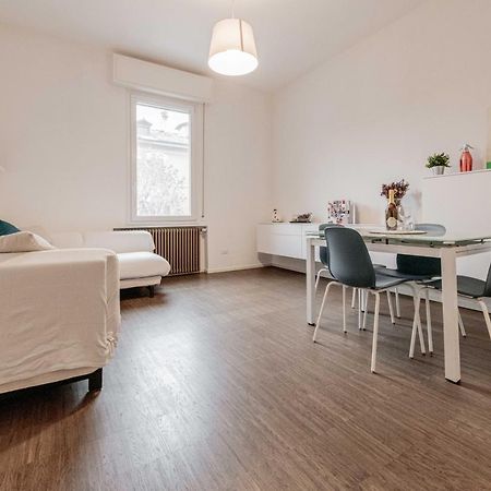 Realkasa De Crescenzi Family Apartment Болоня Екстериор снимка