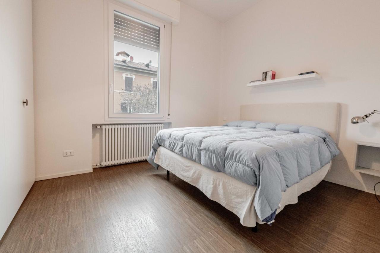Realkasa De Crescenzi Family Apartment Болоня Екстериор снимка